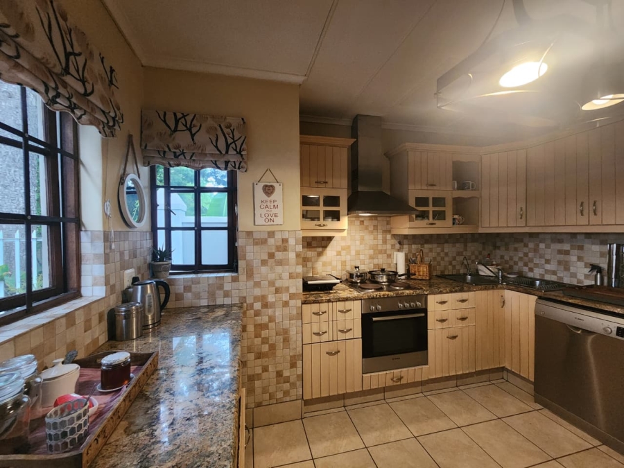 3 Bedroom Property for Sale in Denver Park Western Cape